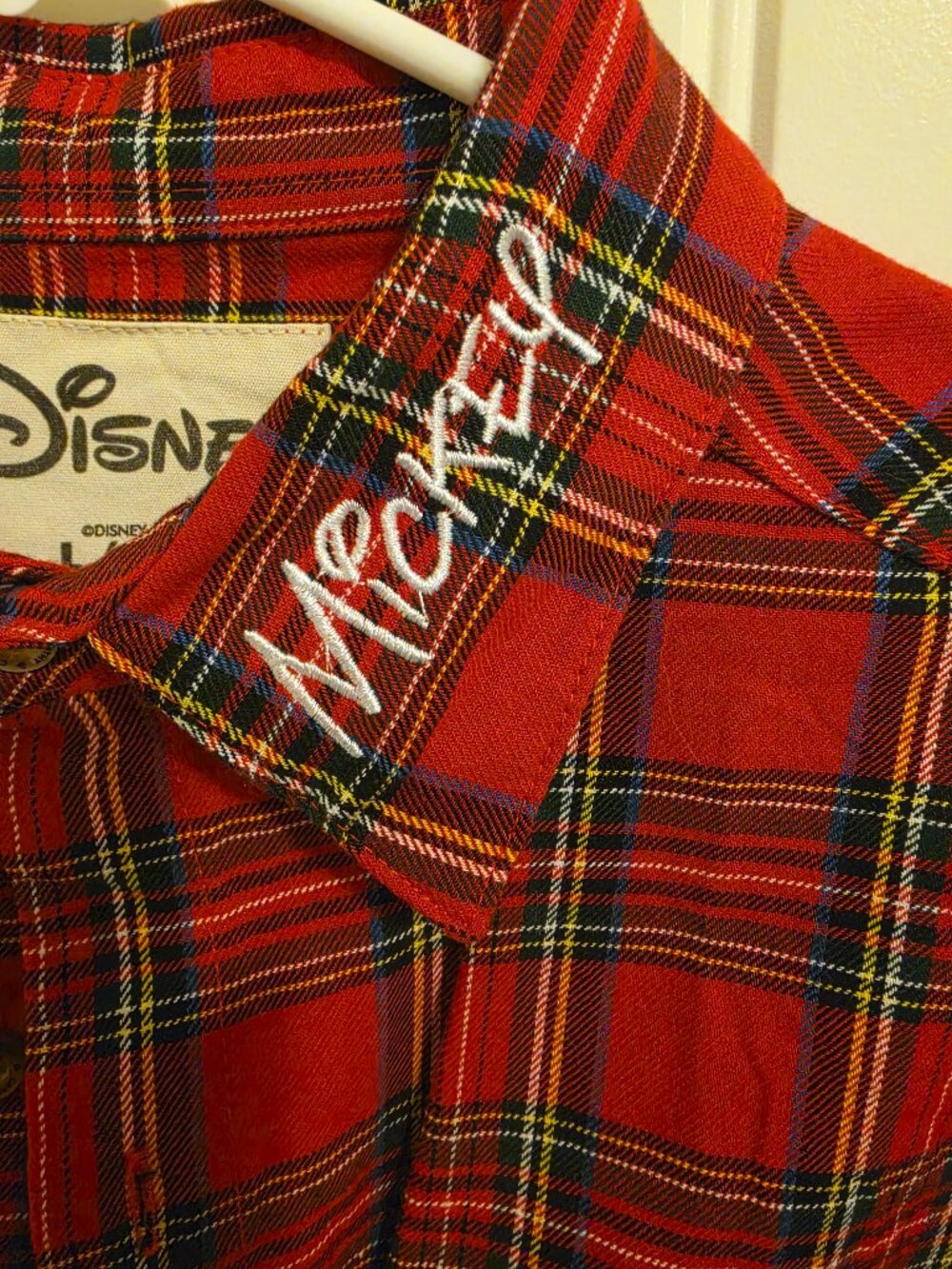 Disney Cakeworthy Mickey Mouse Plaid Button-Up Large